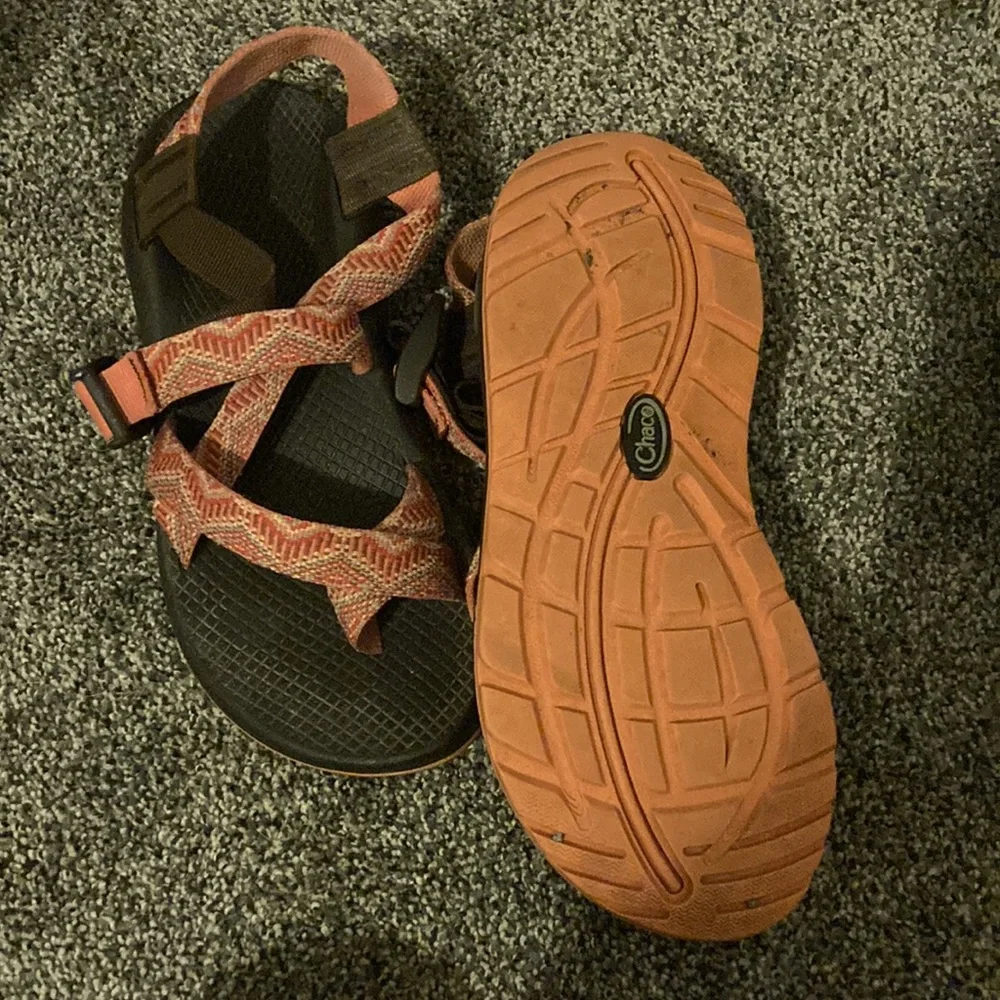 Woman’s Chacos - Picture 2 of 2